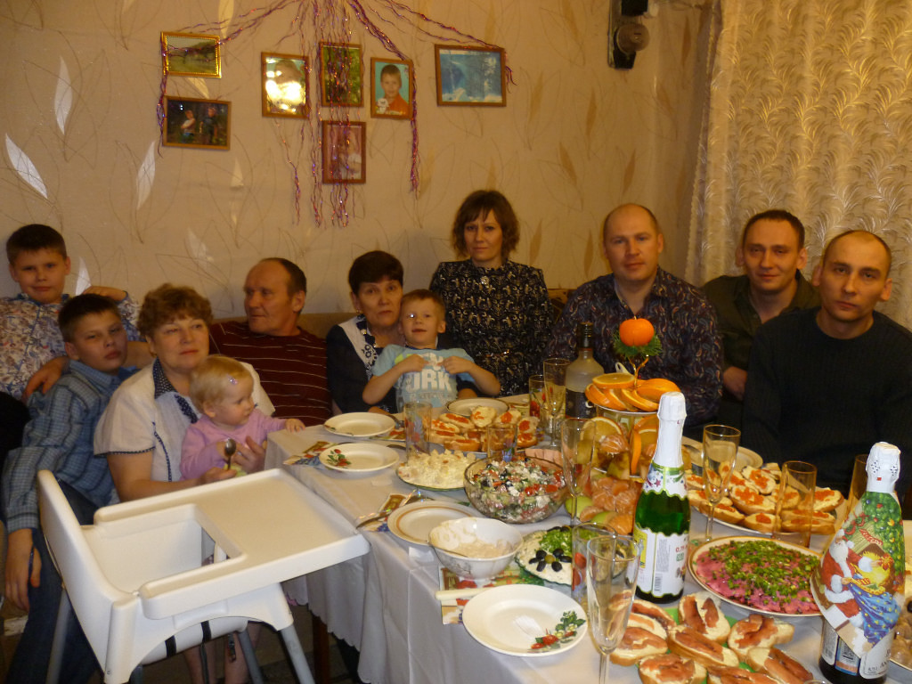 Традиционная трапеза в Кыну